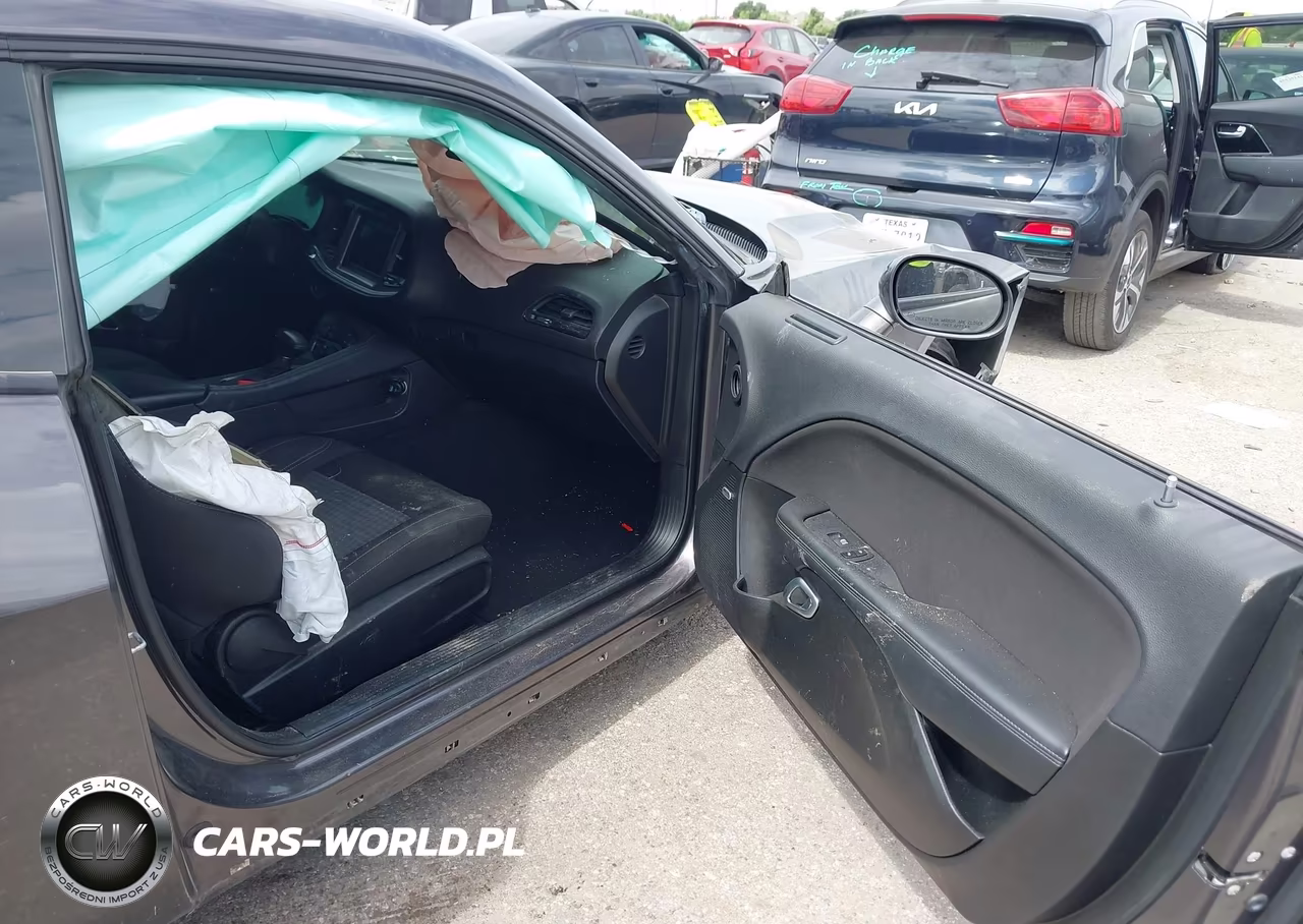 2023 Dodge Challenger Sxt VIN:2C3CDZAG7PH538819 - 5