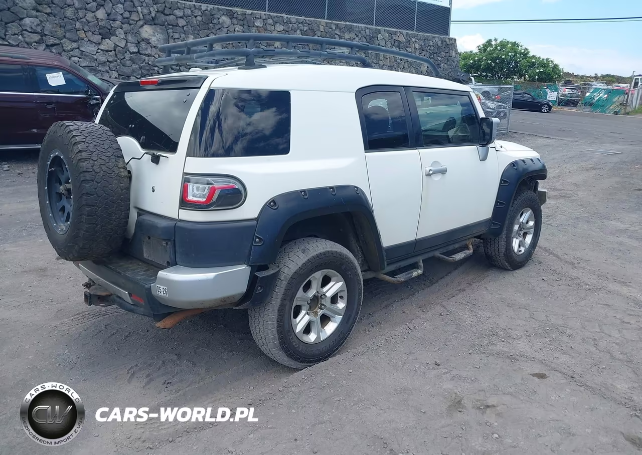 2012 Toyota Fj Cruiser VIN:JTEBU4BF4CK131491 - 4