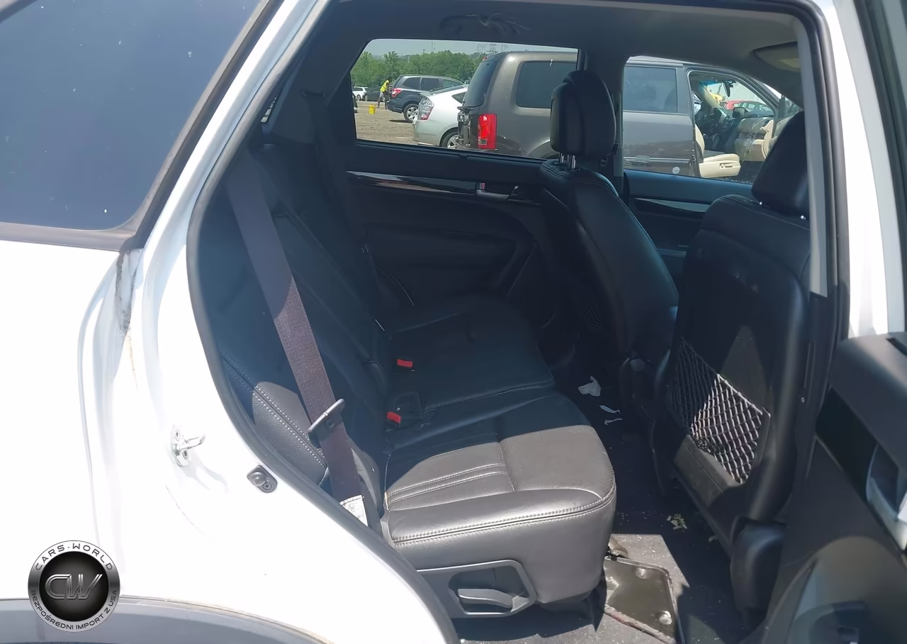 2015 Kia Sorento Lx VIN:5XYKT3A62FG644400 - 8