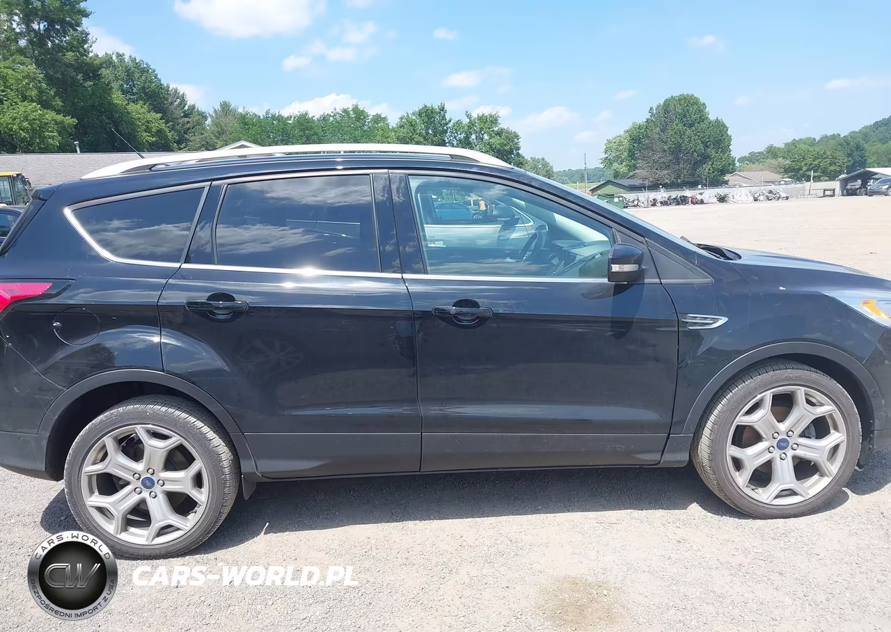 2017 Ford Escape Titanium VIN:1FMCU0JD0HUD92268 - 13