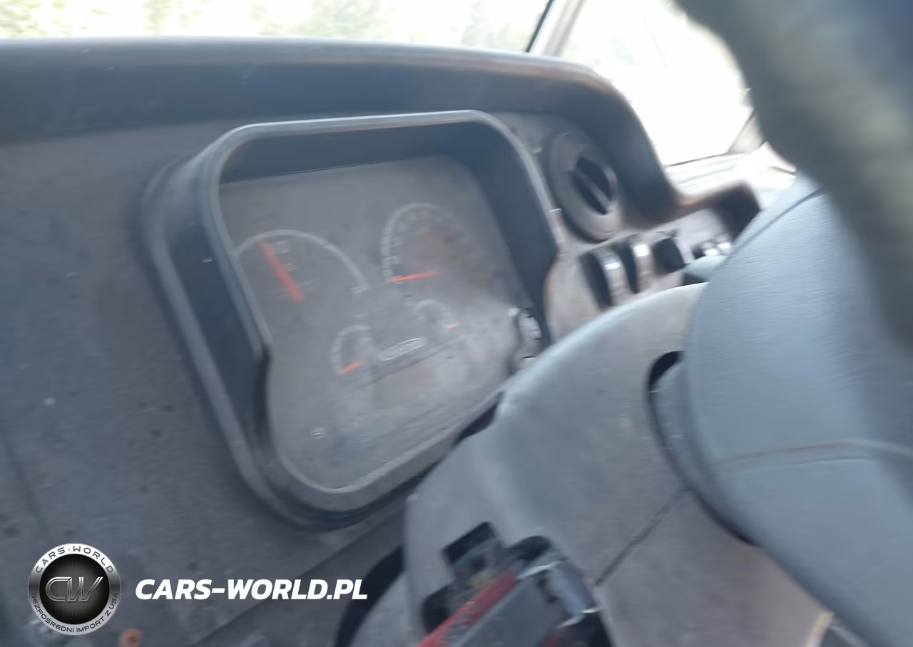 2018 Freightliner Mt45 VIN:4UZAAPFD2JCJT3942 - 17