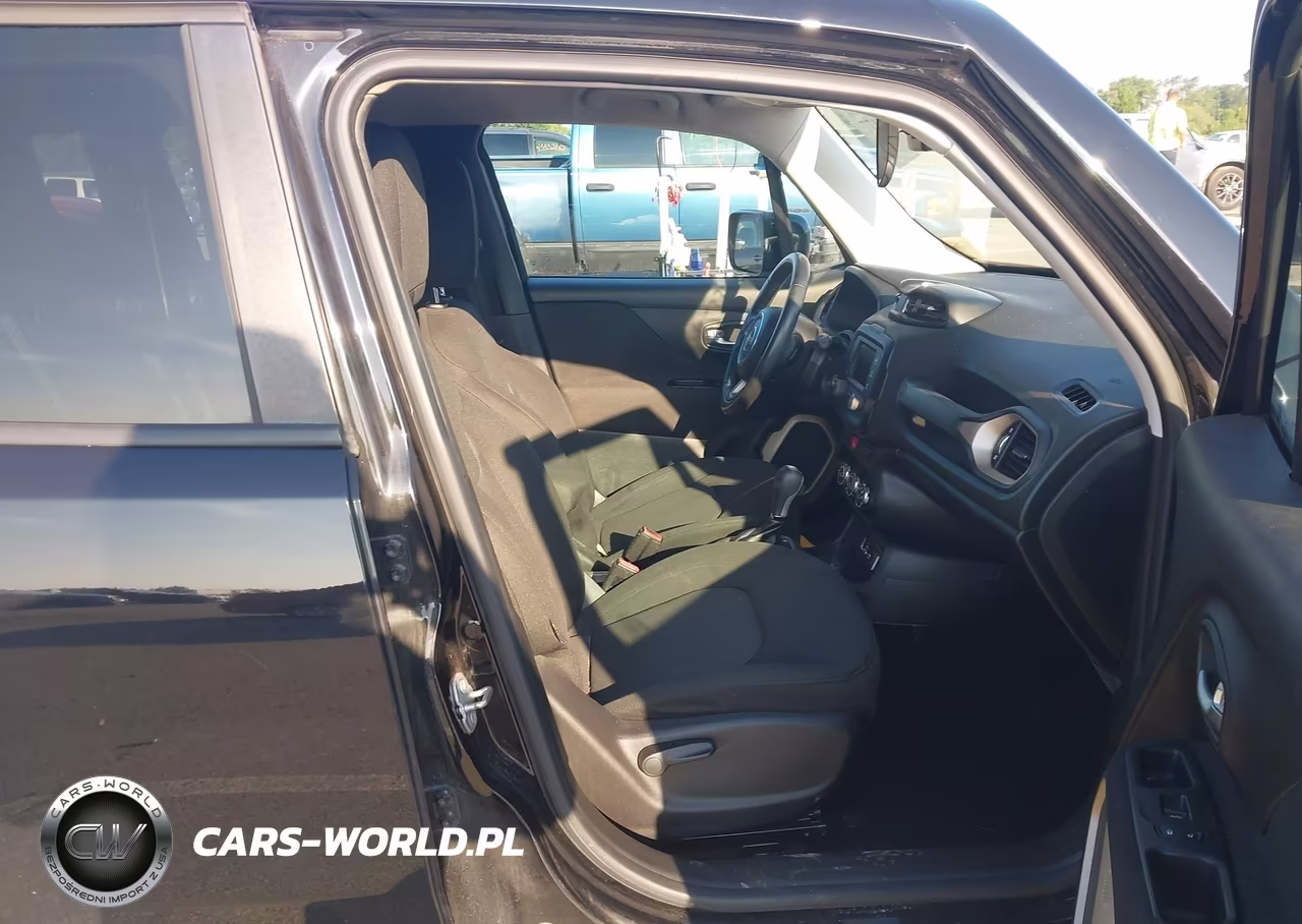 2015 Jeep Renegade Latitude VIN:ZACCJABTXFPB99794 - 5