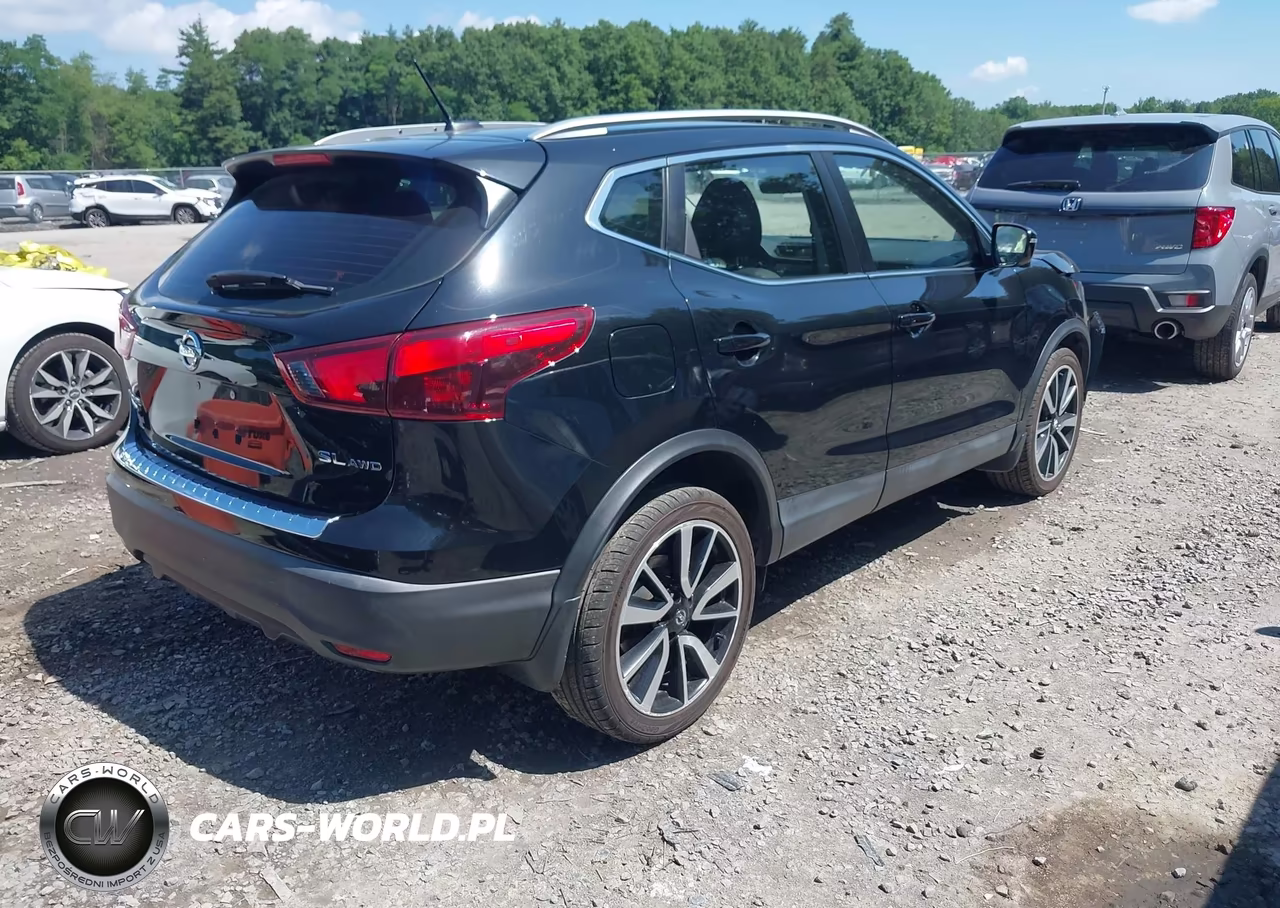 2018 Nissan Rogue Sport Sl VIN:JN1BJ1CR1JW203647 - 4