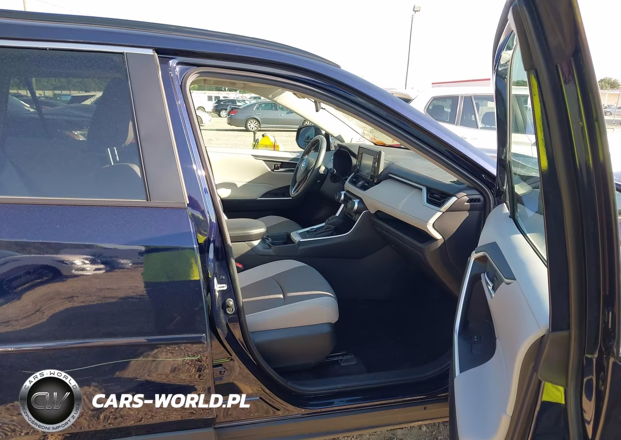 2021 Toyota Rav4 Hybrid Xle VIN:4T3RWRFV7MU043393 - 5