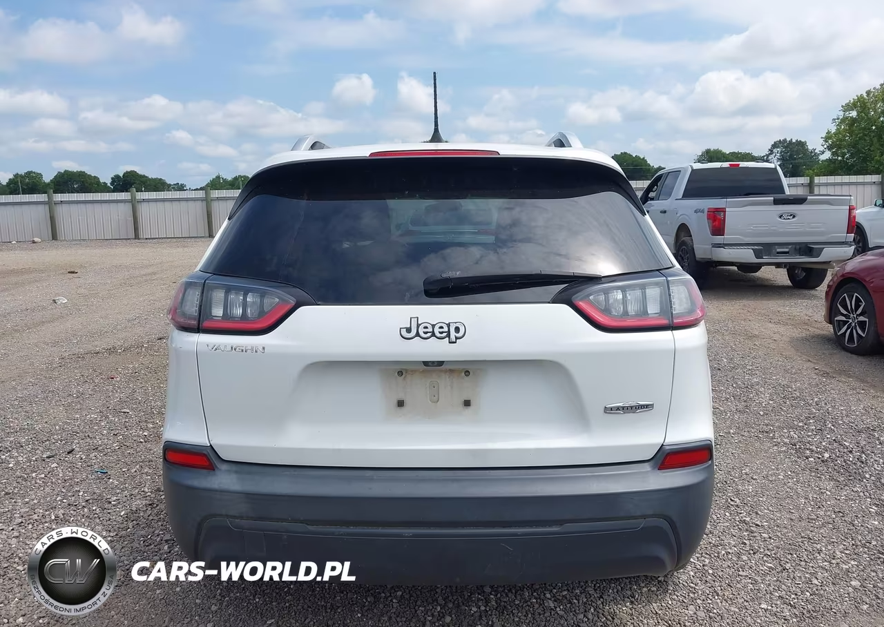 2019 Jeep Cherokee Latitude Plus Fwd VIN:1C4PJLLB2KD132571 - 15