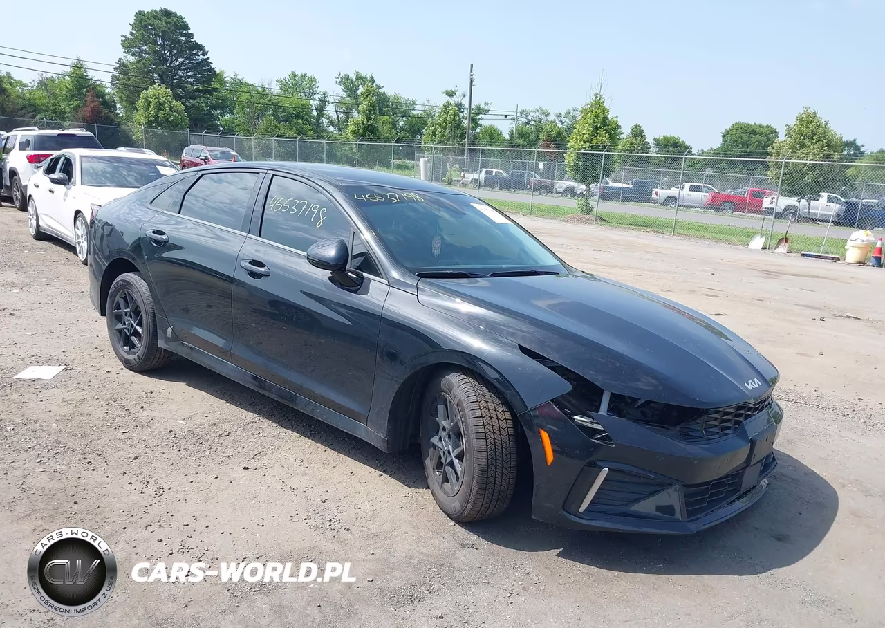 2025 Kia K5 Lxs – zdjęcie 1 z 16