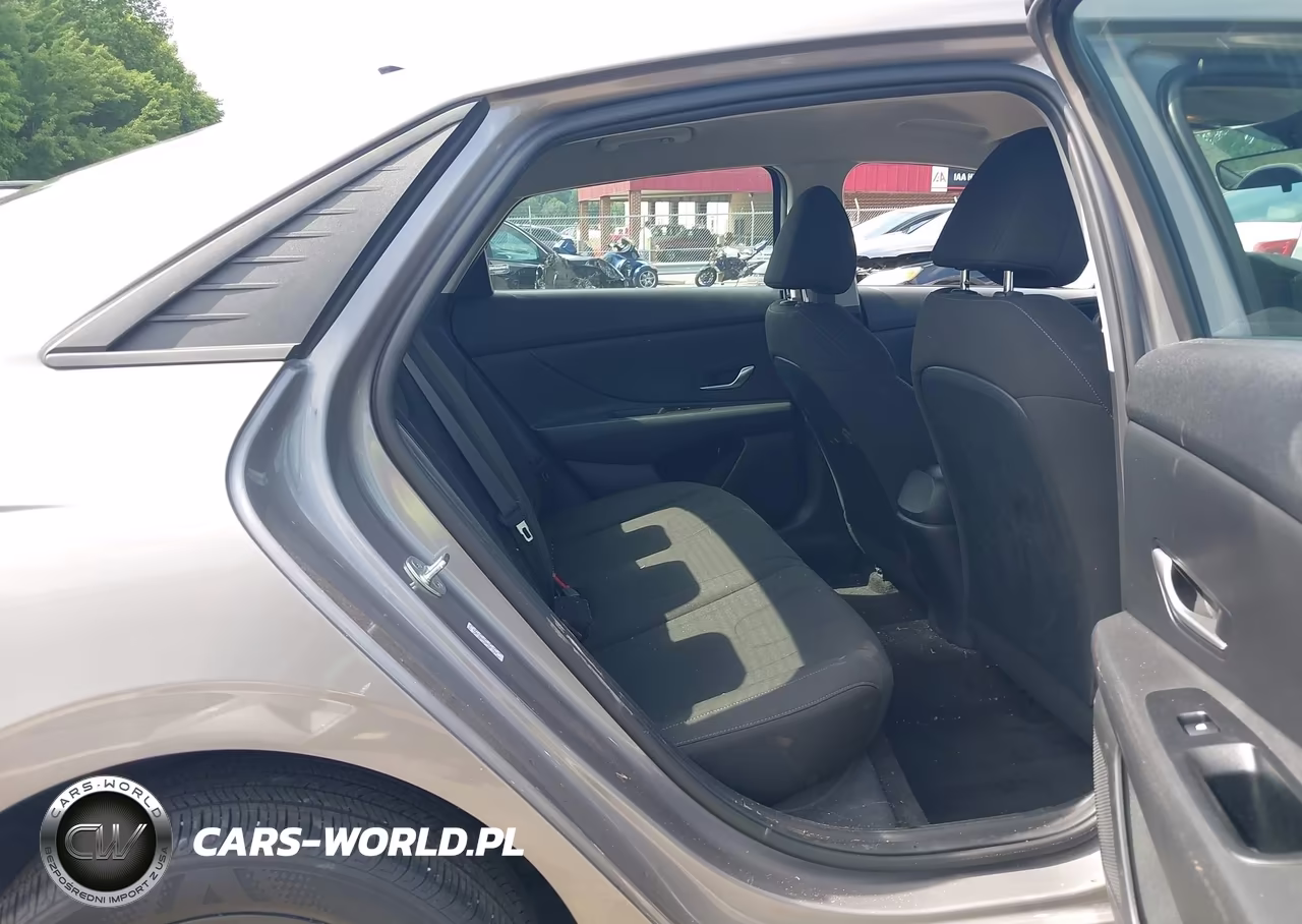 2022 Hyundai Elantra Sel VIN:KMHLM4AG4NU351669 - 8