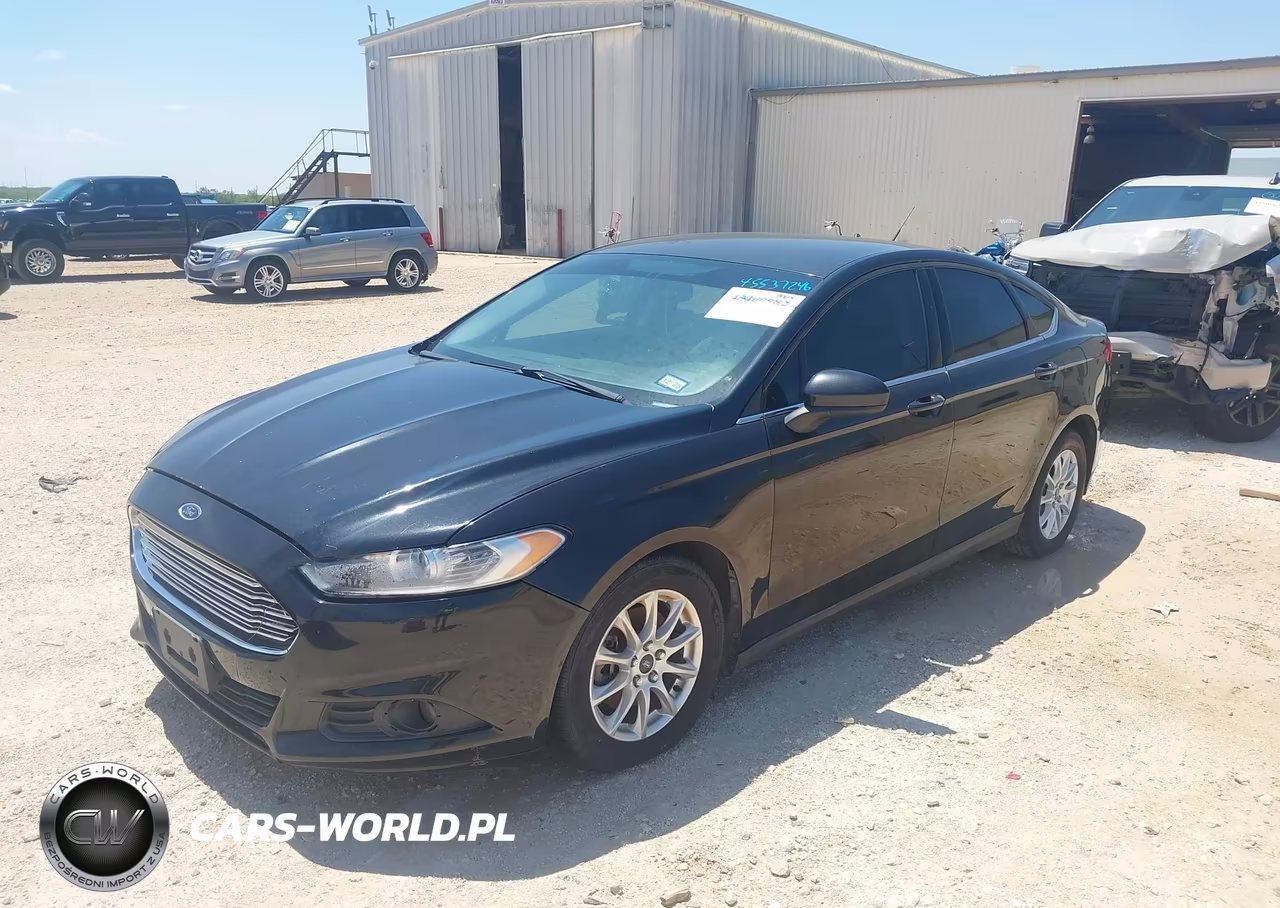 2015 Ford Fusion S VIN:3FA6P0G70FR181852 - 2