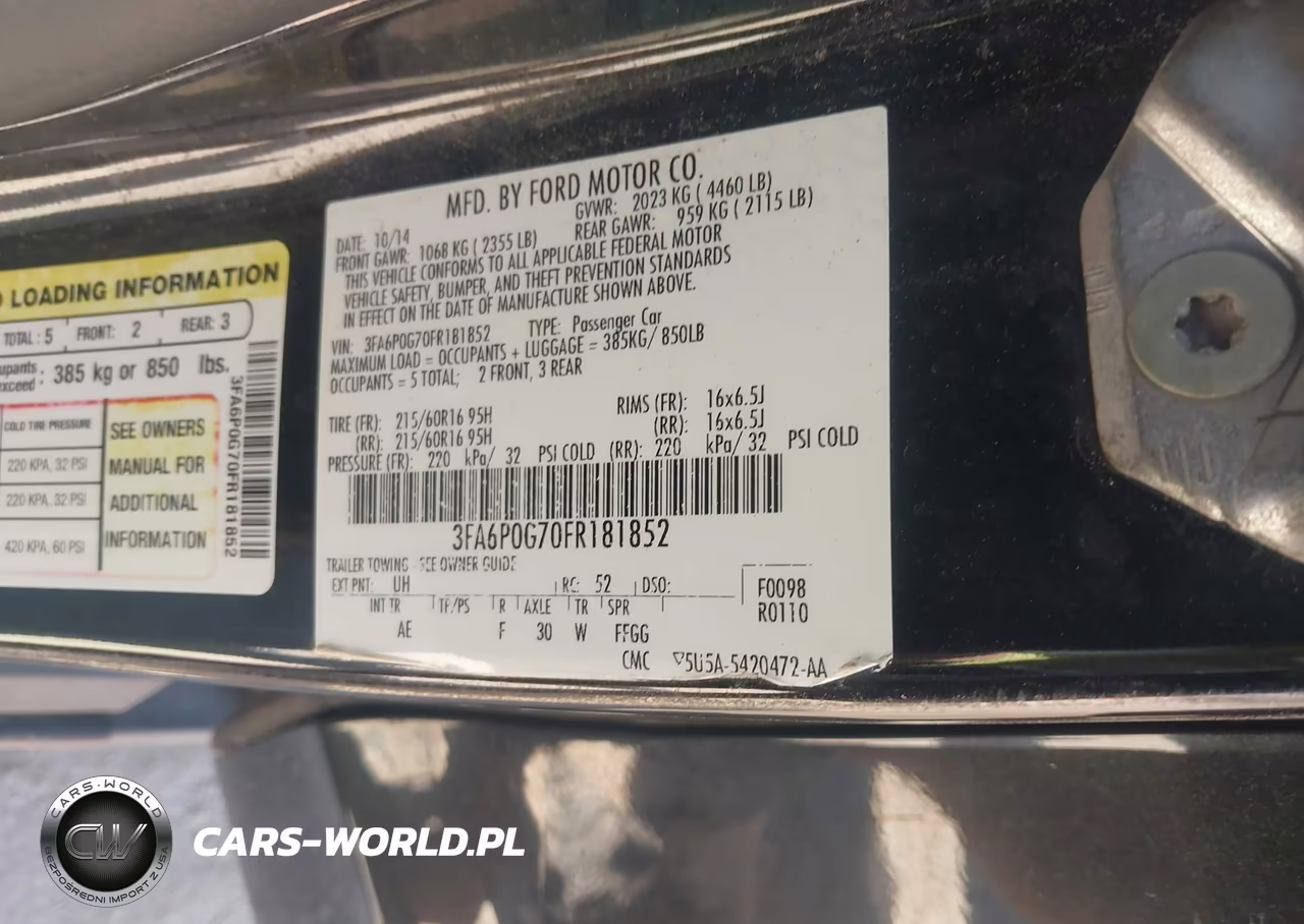 2015 Ford Fusion S VIN:3FA6P0G70FR181852 - 9