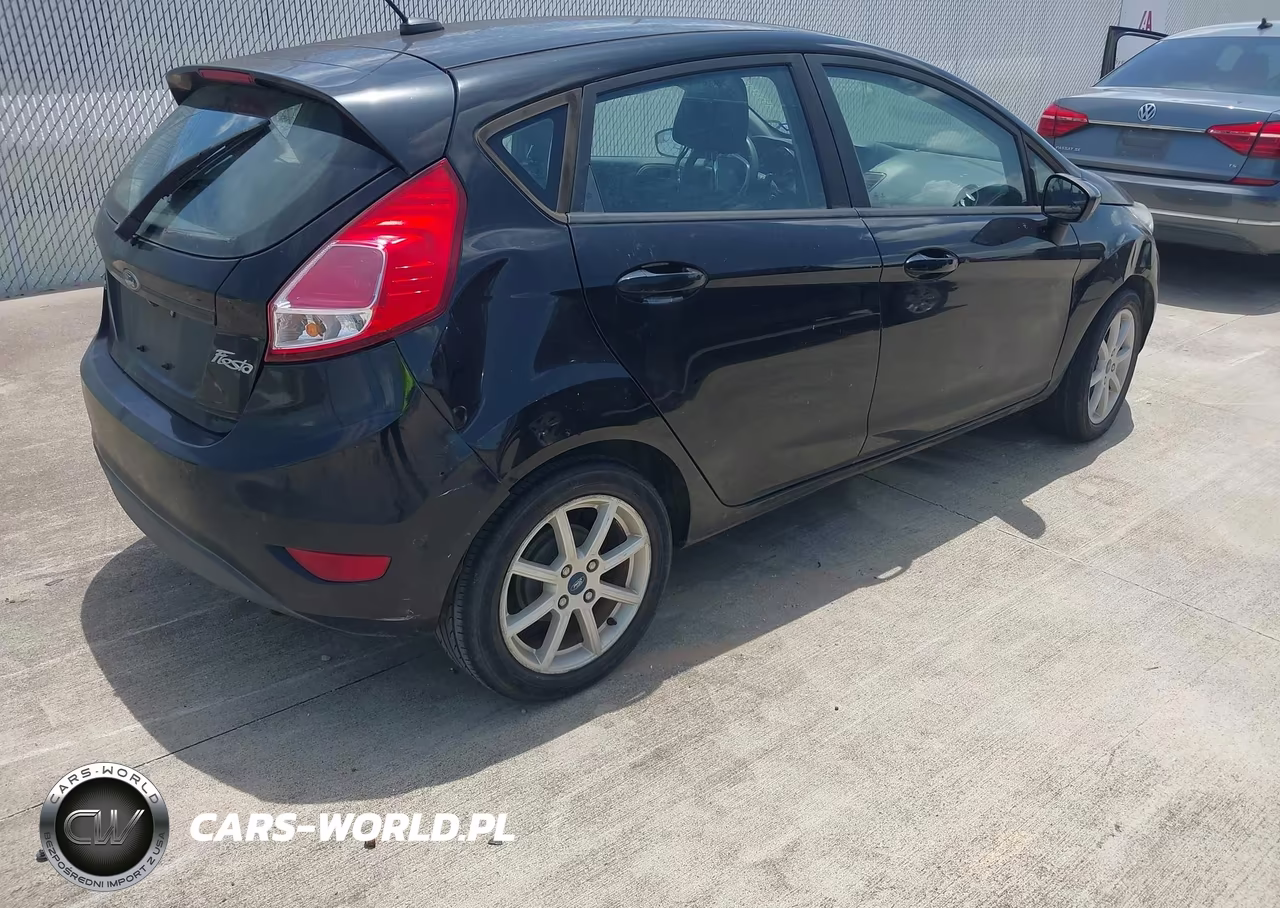 2019 Ford Fiesta Se VIN:3FADP4EJ6KM105752 - 4