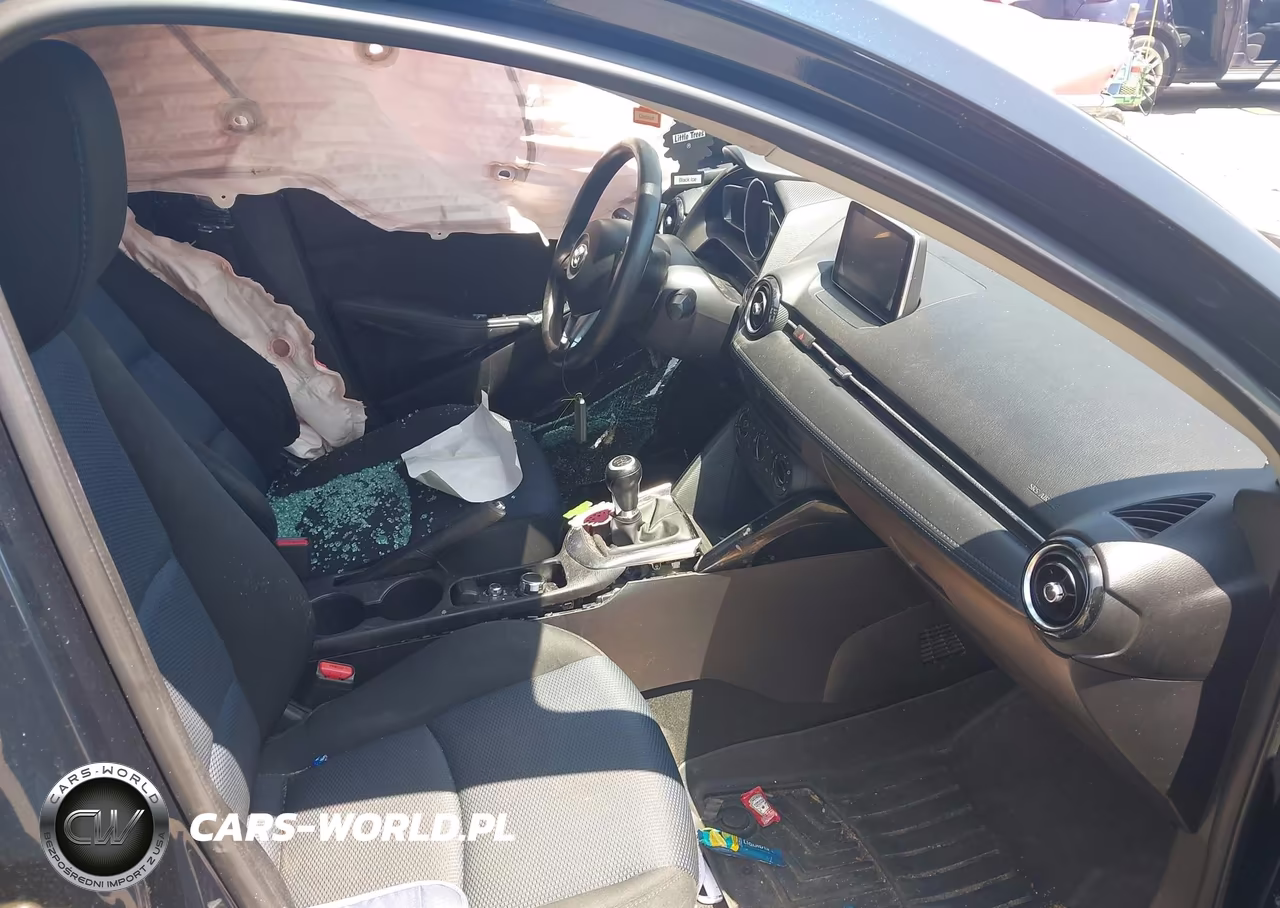 2017 Toyota Yaris Ia VIN:3MYDLBYV3HY147646 - 5