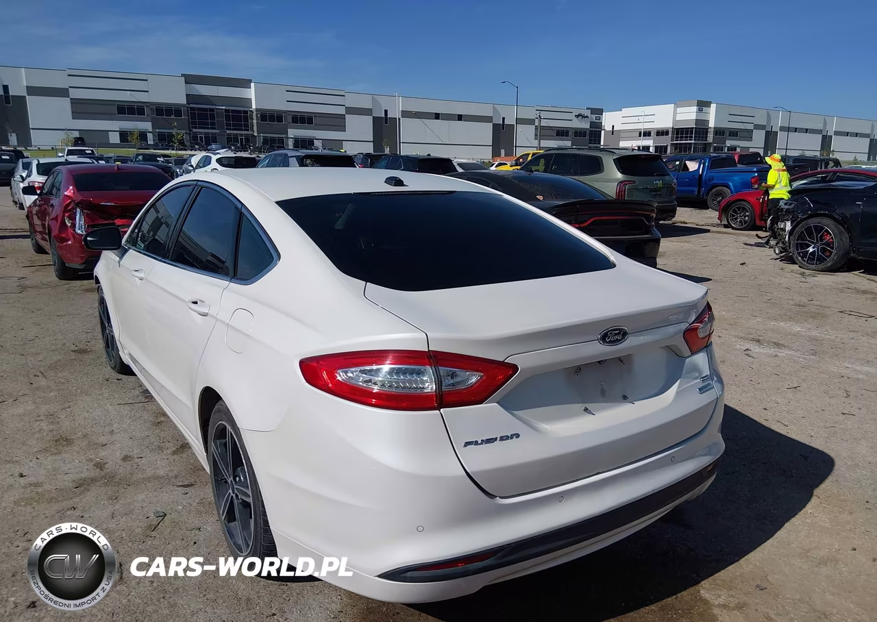 2015 Ford Fusion Se VIN:3FA6P0HD9FR224086 - 3