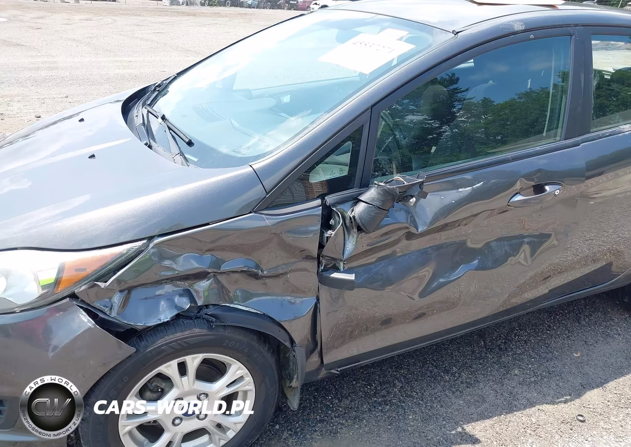 2015 Ford Fiesta Se VIN:3FADP4EJ1FM175648 - 6