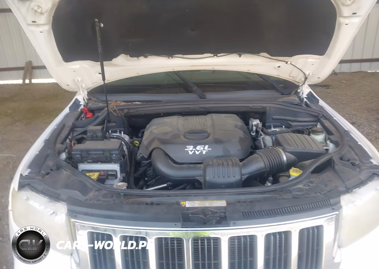 2012 Jeep Grand Cherokee Laredo VIN:1C4RJEAG3CC177416 - 10