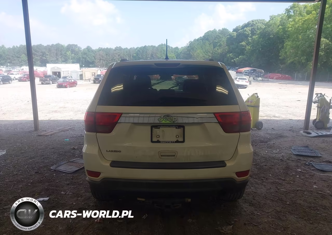 2012 Jeep Grand Cherokee Laredo VIN:1C4RJEAG3CC177416 - 16