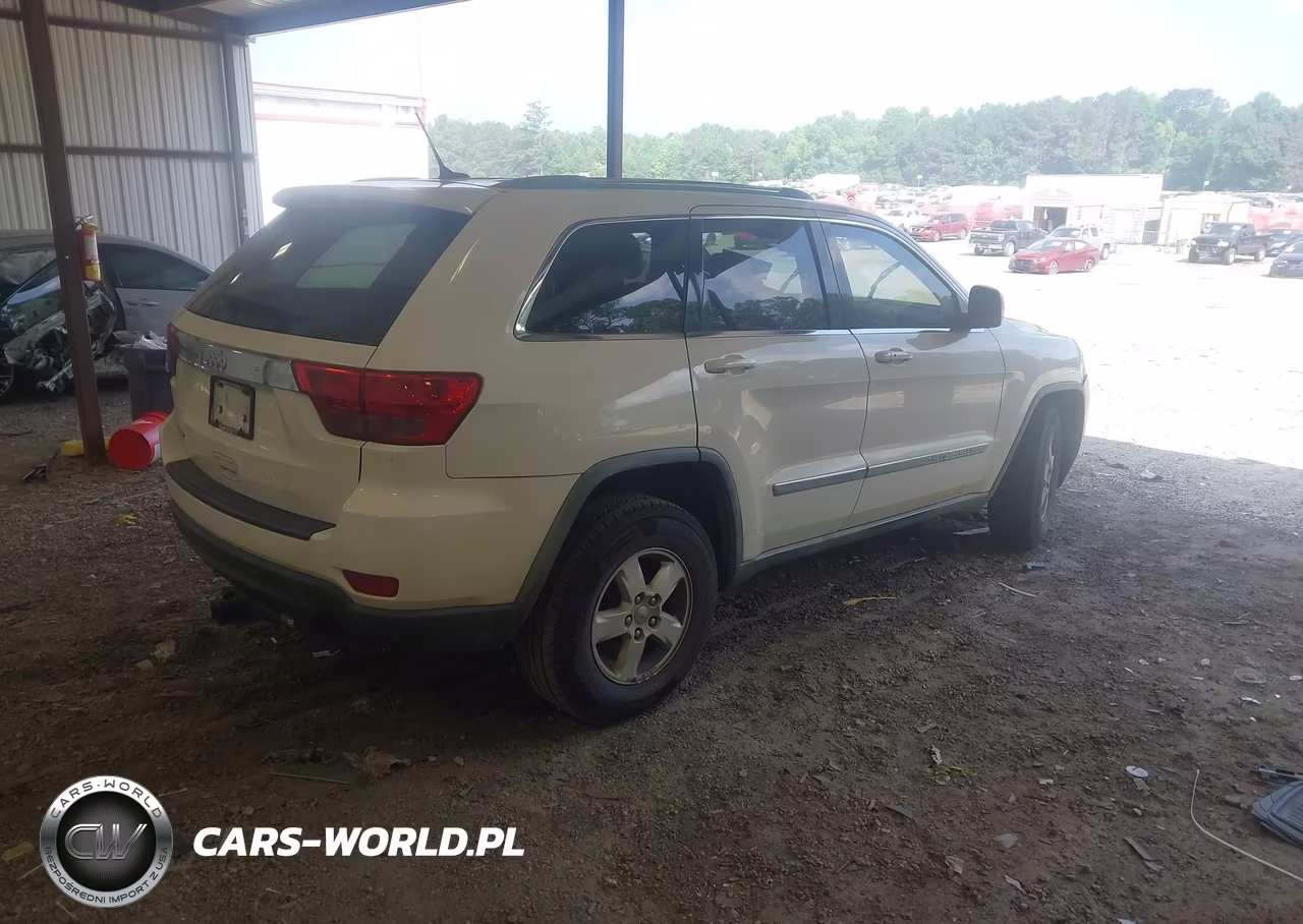 2012 Jeep Grand Cherokee Laredo VIN:1C4RJEAG3CC177416 - 4