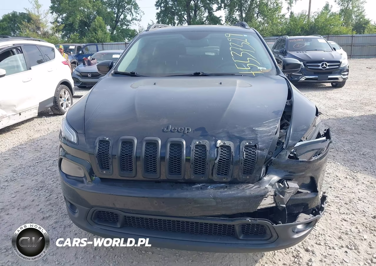 2016 Jeep Cherokee Latitude VIN:1C4PJMCS2GW145628 - 12