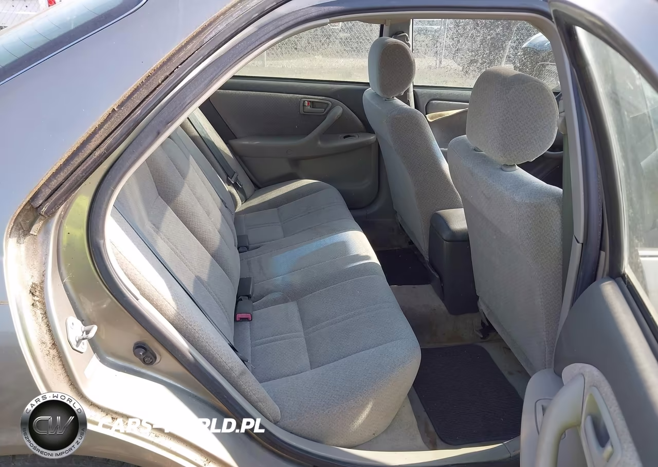 2000 Toyota Camry Le VIN:JT2BG22K2Y0406946 - 8