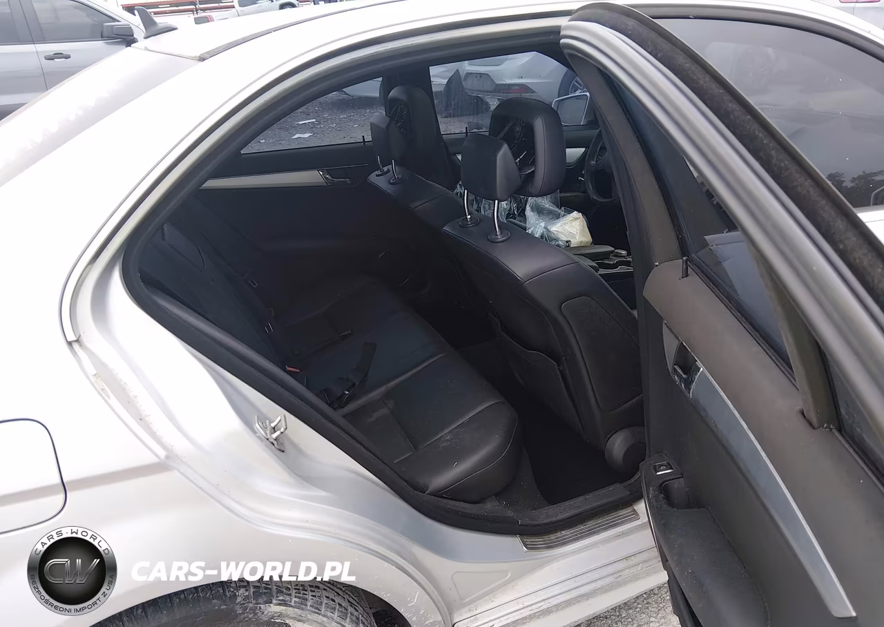 2010 Mercedes-Benz C 300 Luxury-Sport VIN:WDDGF5EB3AR098027 - 8