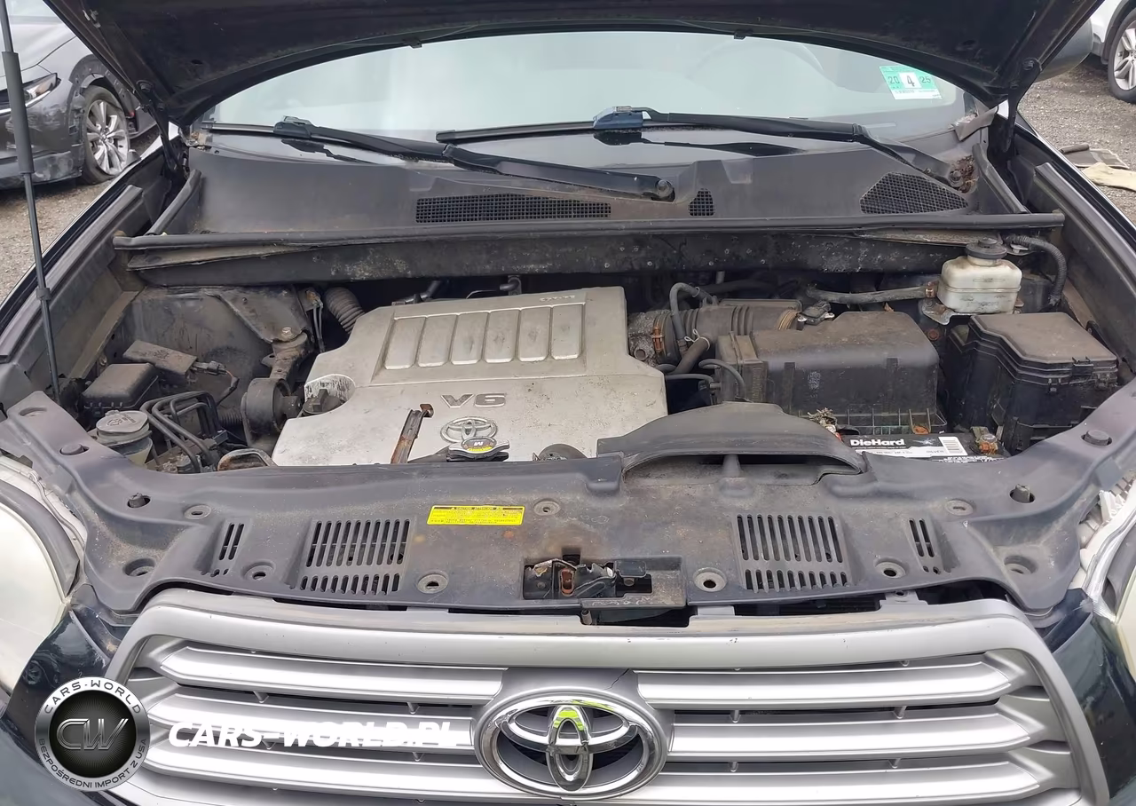 2010 Toyota Highlander Base V6 VIN:5TDBK3EH8AS007814 - 10