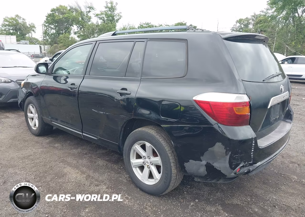 2010 Toyota Highlander Base V6 VIN:5TDBK3EH8AS007814 - 3