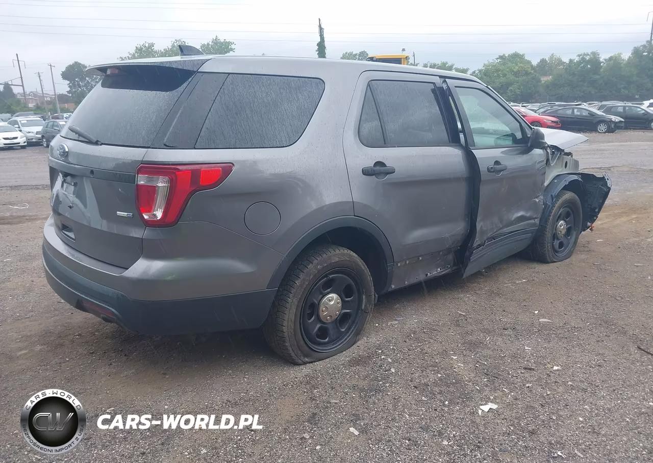 2017 Ford Utility Police Interceptor VIN:1FM5K8AR1HGD25279 - 4