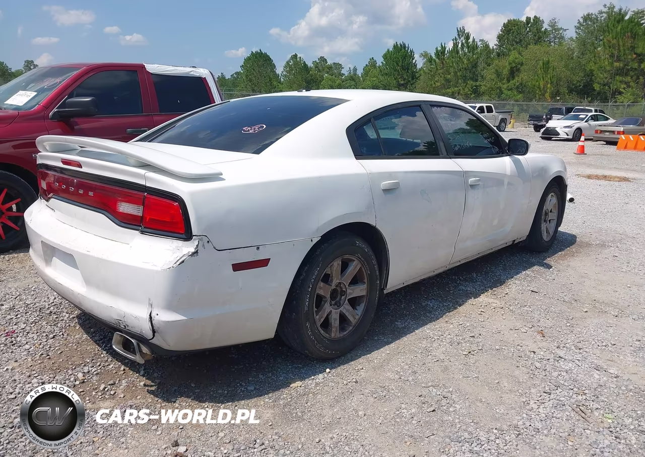 2014 Dodge Charger Sxt VIN:2C3CDXHG6EH105614 - 4