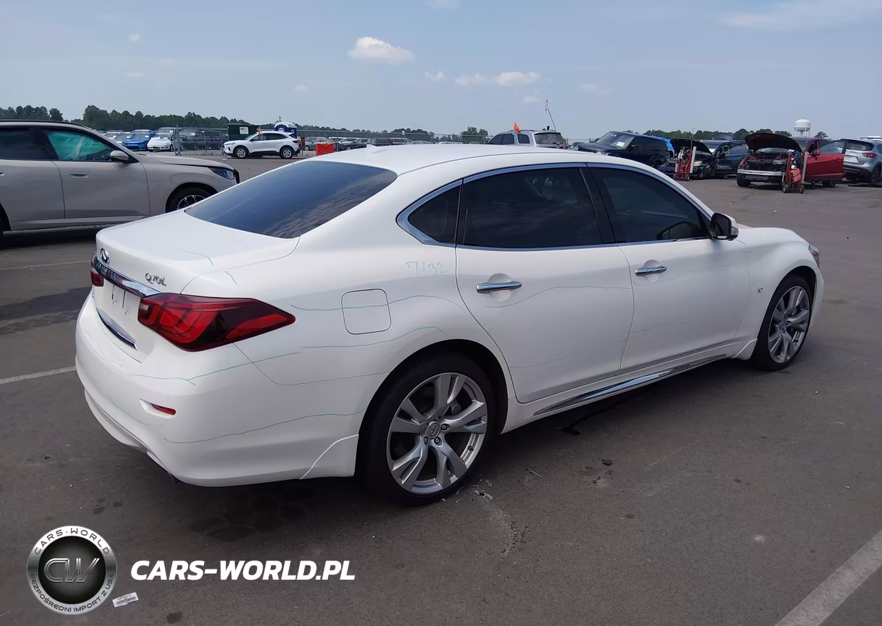 2019 Infiniti Q70L 3.7X Luxe VIN:JN1BY1PR7KM725203 - 4