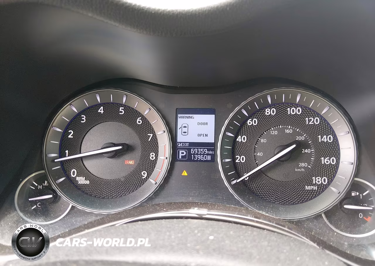 2019 Infiniti Q70L 3.7X Luxe VIN:JN1BY1PR7KM725203 - 7