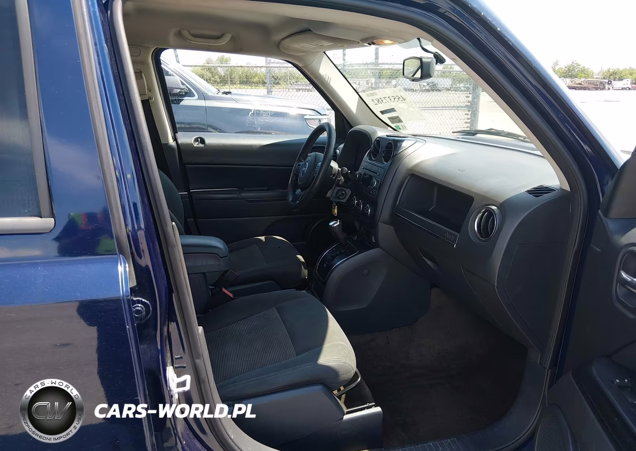2016 Jeep Patriot Sport VIN:1C4NJRBB4GD782554 - 5