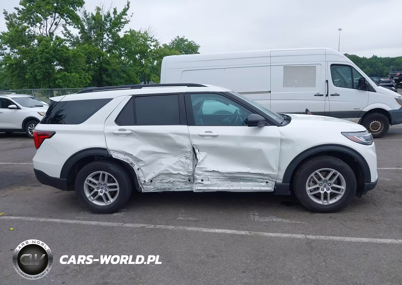 2025 Ford Explorer Active VIN:1FMUK8DH9SGB11386 - 13