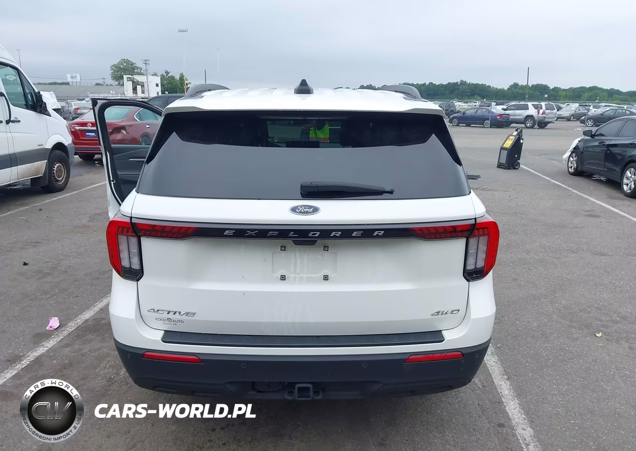 2025 Ford Explorer Active VIN:1FMUK8DH9SGB11386 - 16
