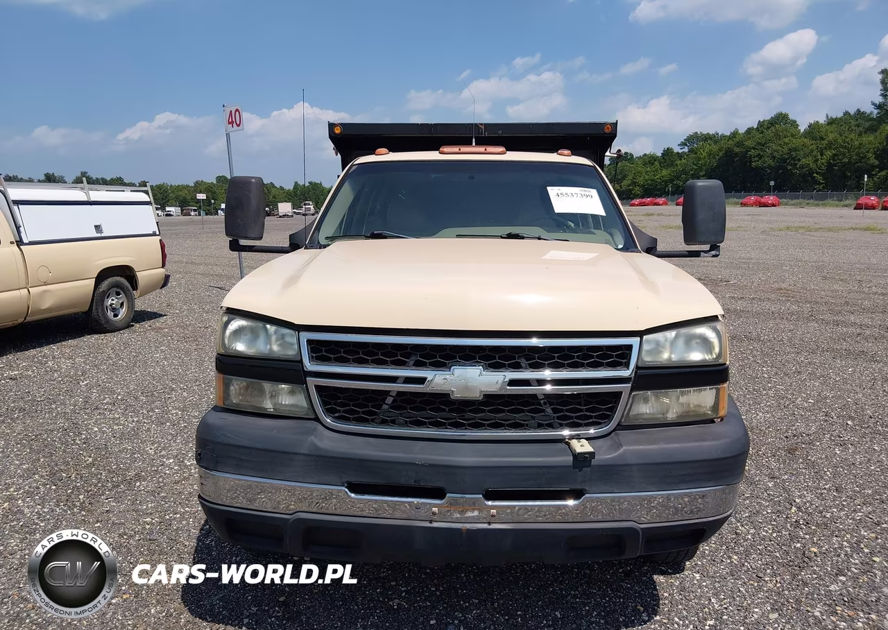 2006 Chevrolet Silverado 3500 Work Truck VIN:1GBJC33D76F257100 - 12