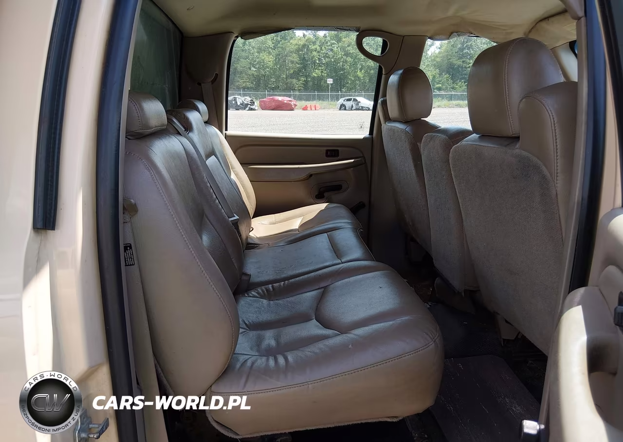 2006 Chevrolet Silverado 3500 Work Truck VIN:1GBJC33D76F257100 - 6