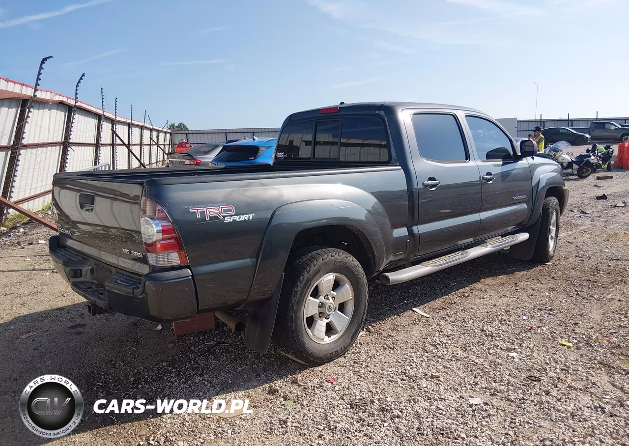 2010 Toyota Tacoma Prerunner V6 VIN:3TMKU4HN3AM025364 - 4