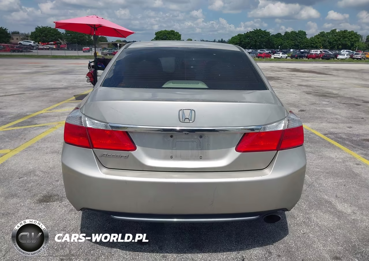 HONDA ACCORD VIN:1HGCR2F33EA263781 - 16
