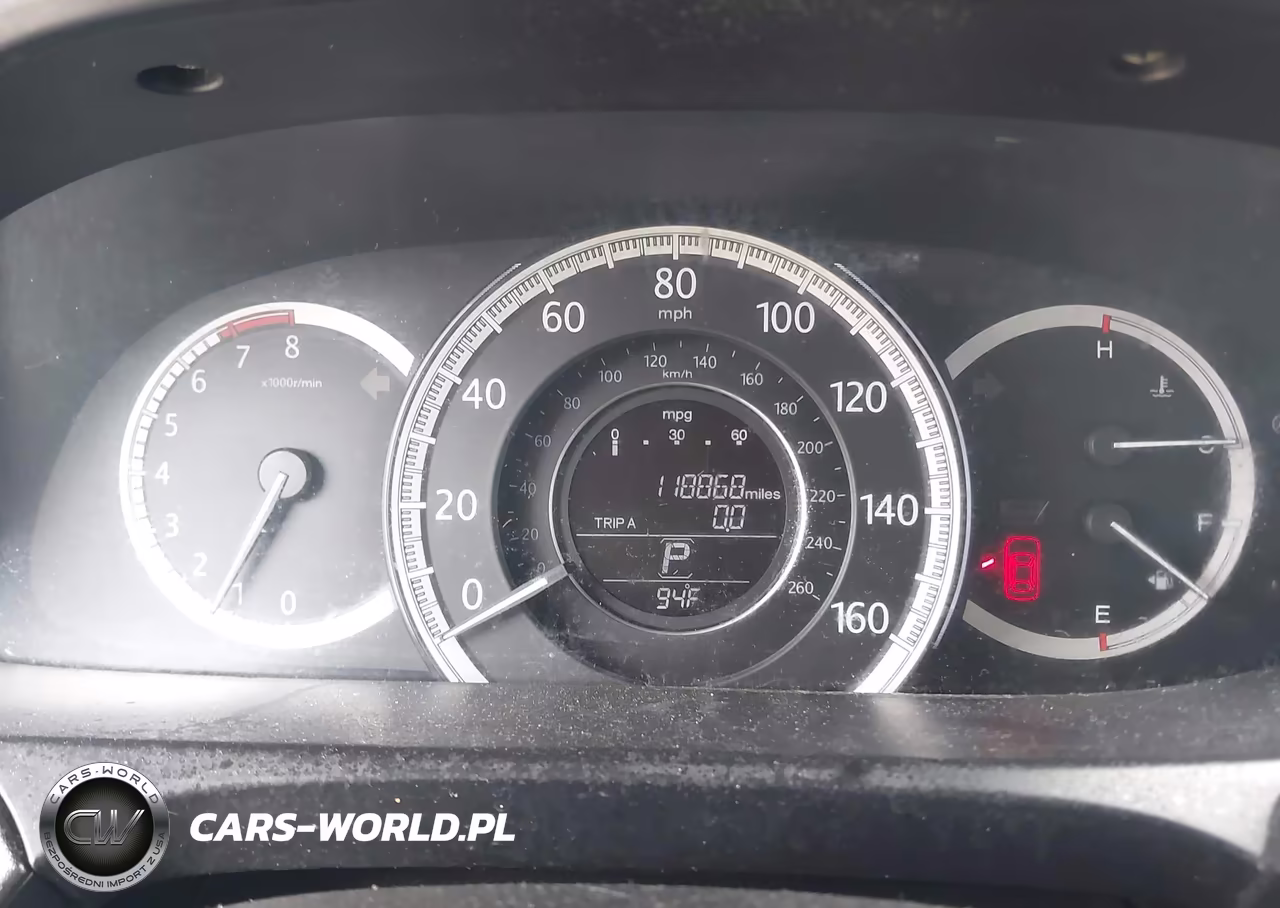 HONDA ACCORD VIN:1HGCR2F33EA263781 - 7
