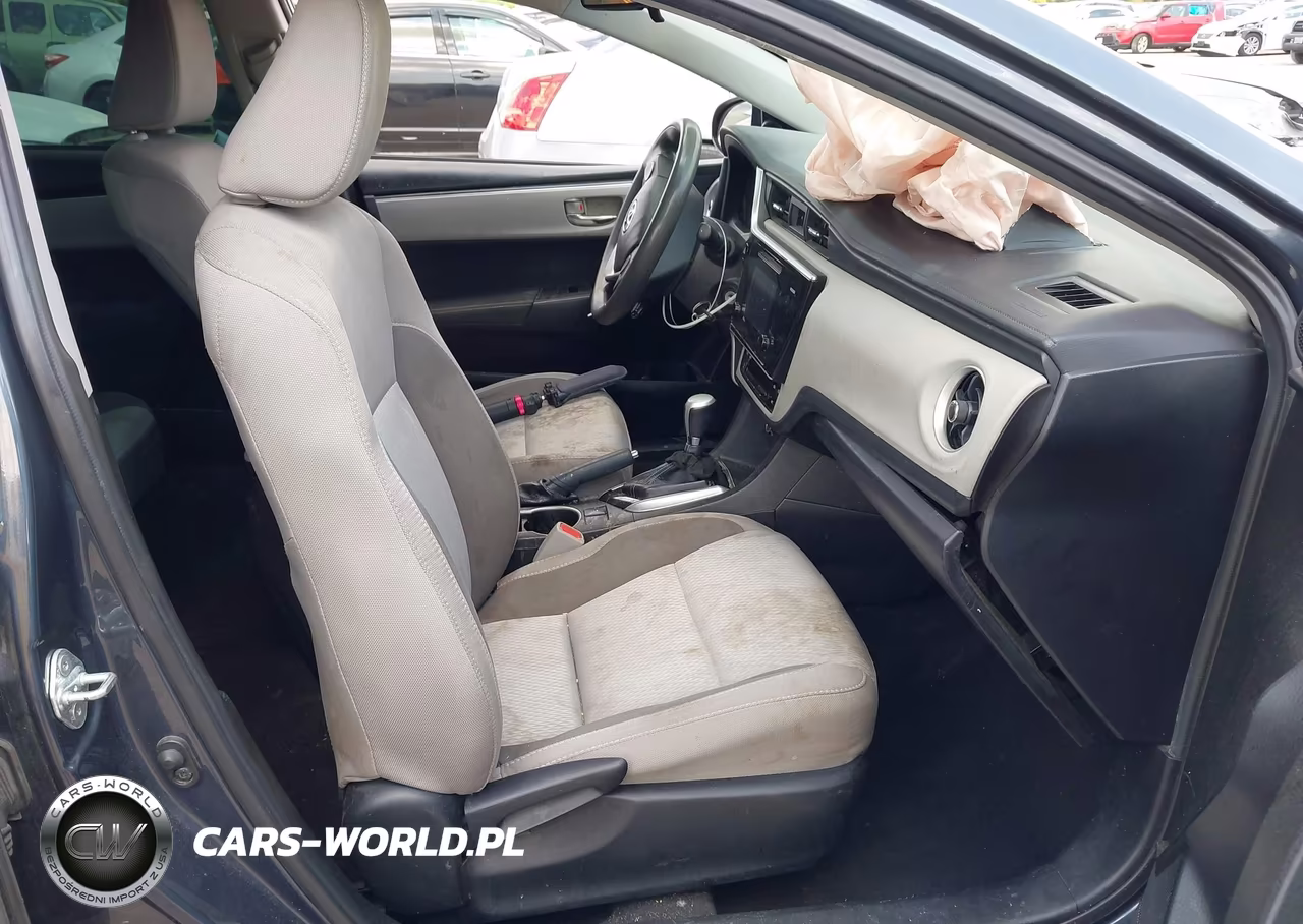 2017 Toyota Corolla Le VIN:5YFBURHE6HP724312 - 5