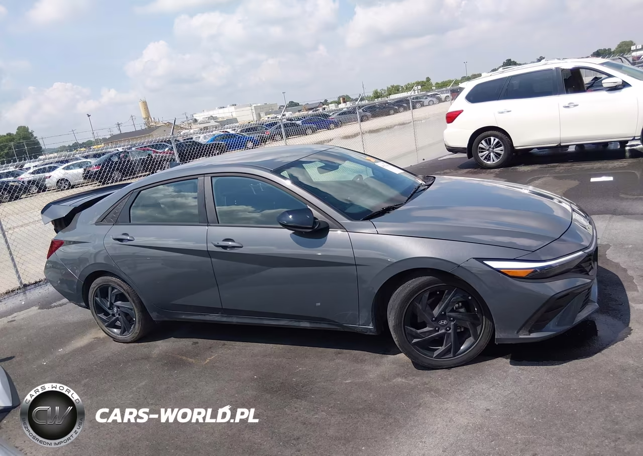 2026 Hyundai Elantra Sel Sport VIN:KMHLM4DG7TU179968 - 14