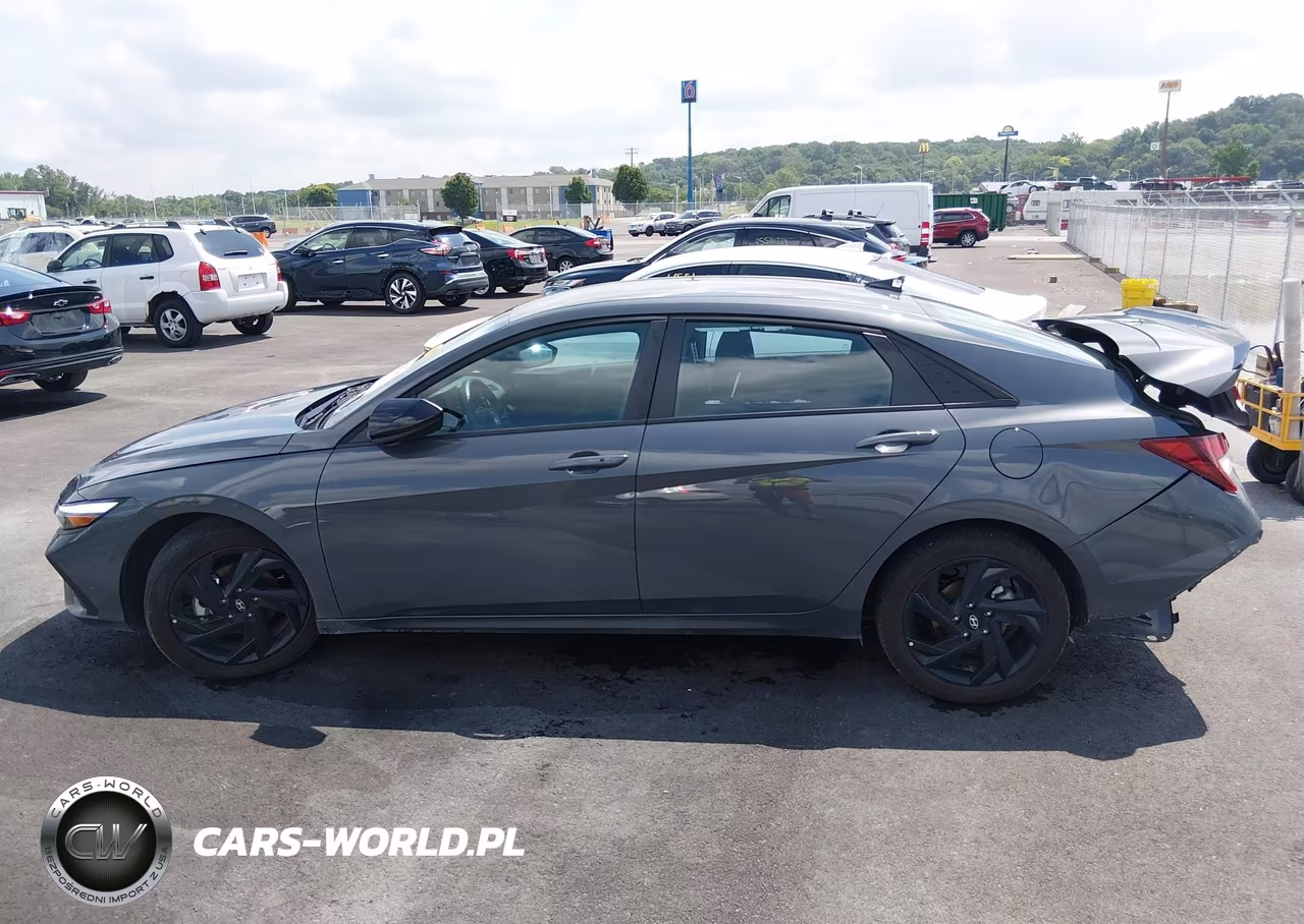 2026 Hyundai Elantra Sel Sport VIN:KMHLM4DG7TU179968 - 15