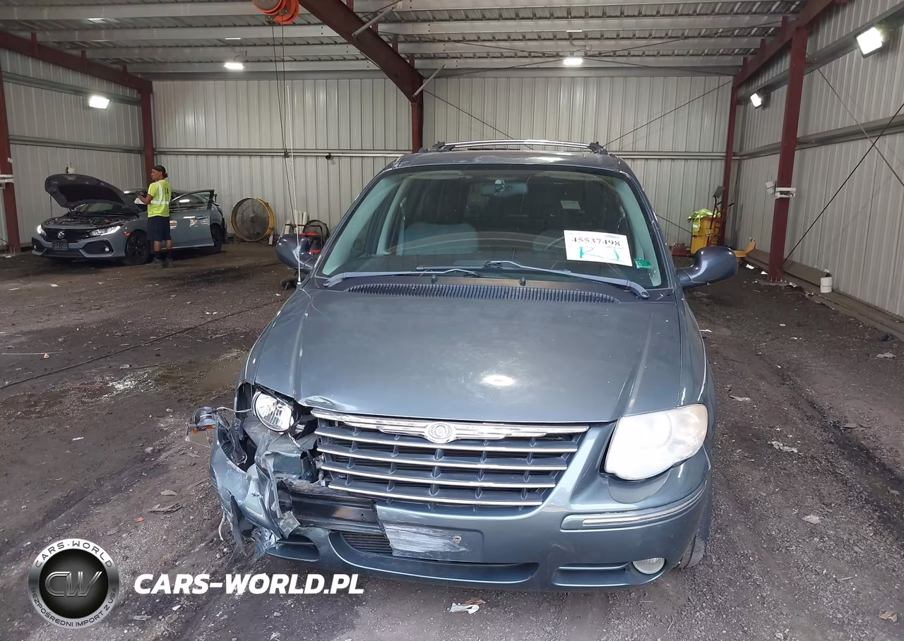 2005 Chrysler Town & Country Limited VIN:2C4GP64L15R233741 - 12