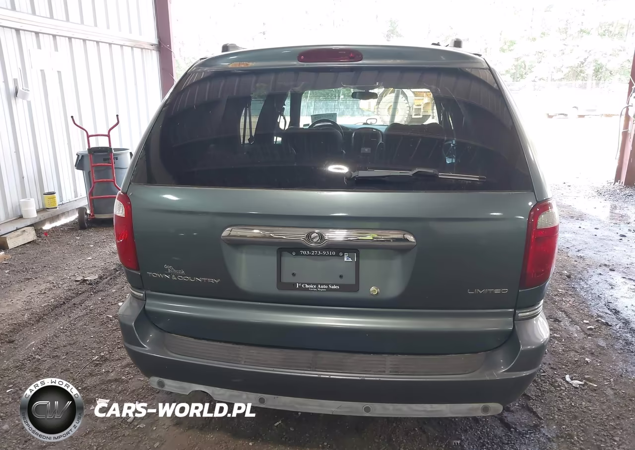 2005 Chrysler Town & Country Limited VIN:2C4GP64L15R233741 - 16