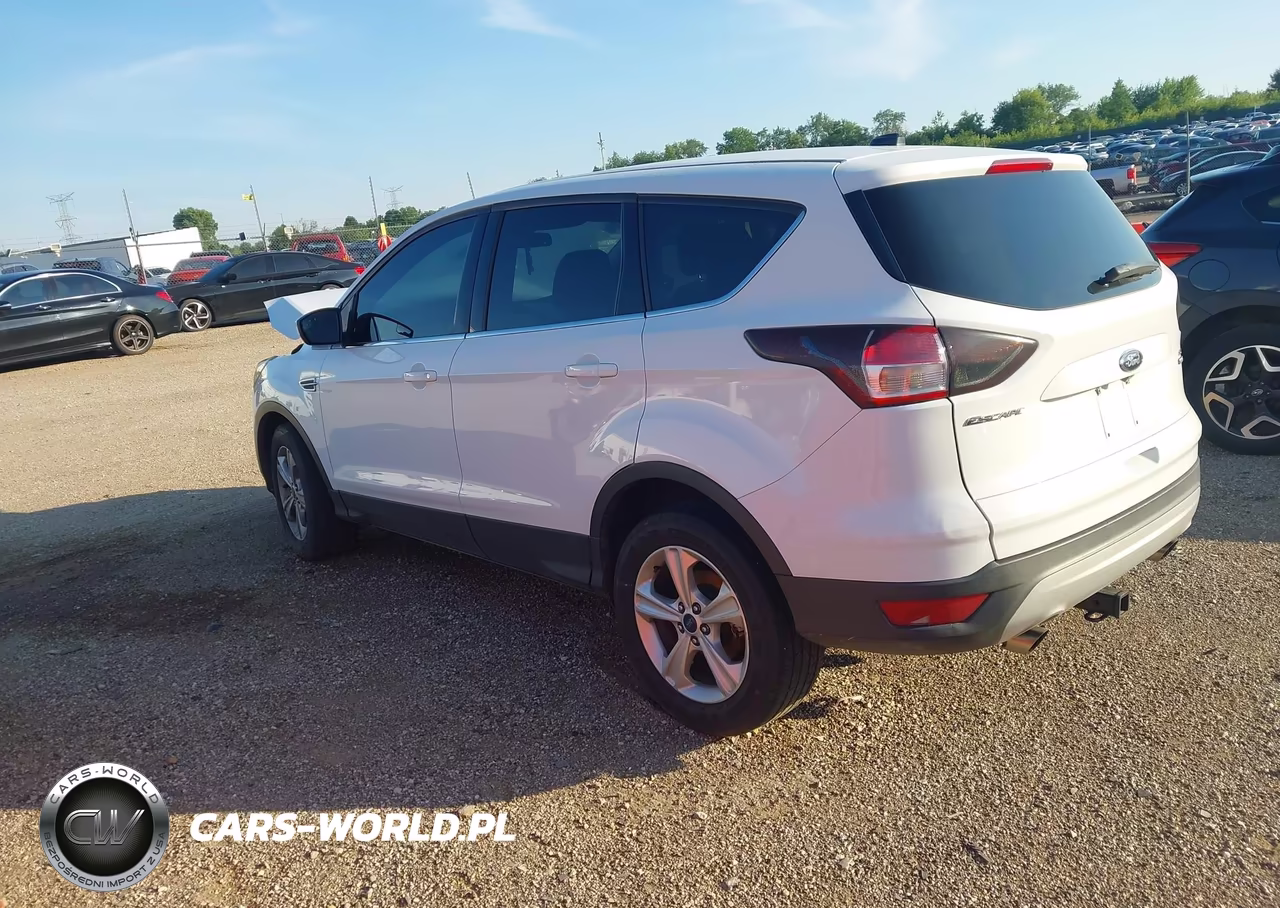 2015 Ford Escape Se VIN:1FMCU9GX1FUB97170 - 3