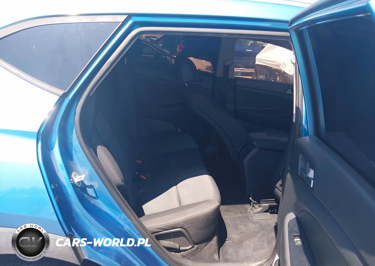 2017 Hyundai Tucson Sport VIN:KM8J33A28HU518726 - 8