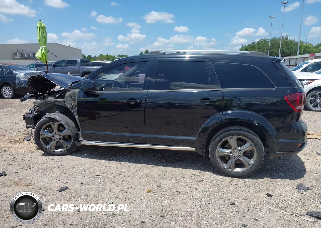 2017 Dodge Journey Crossroad Plus VIN:3C4PDCGB8HT577322 - 15