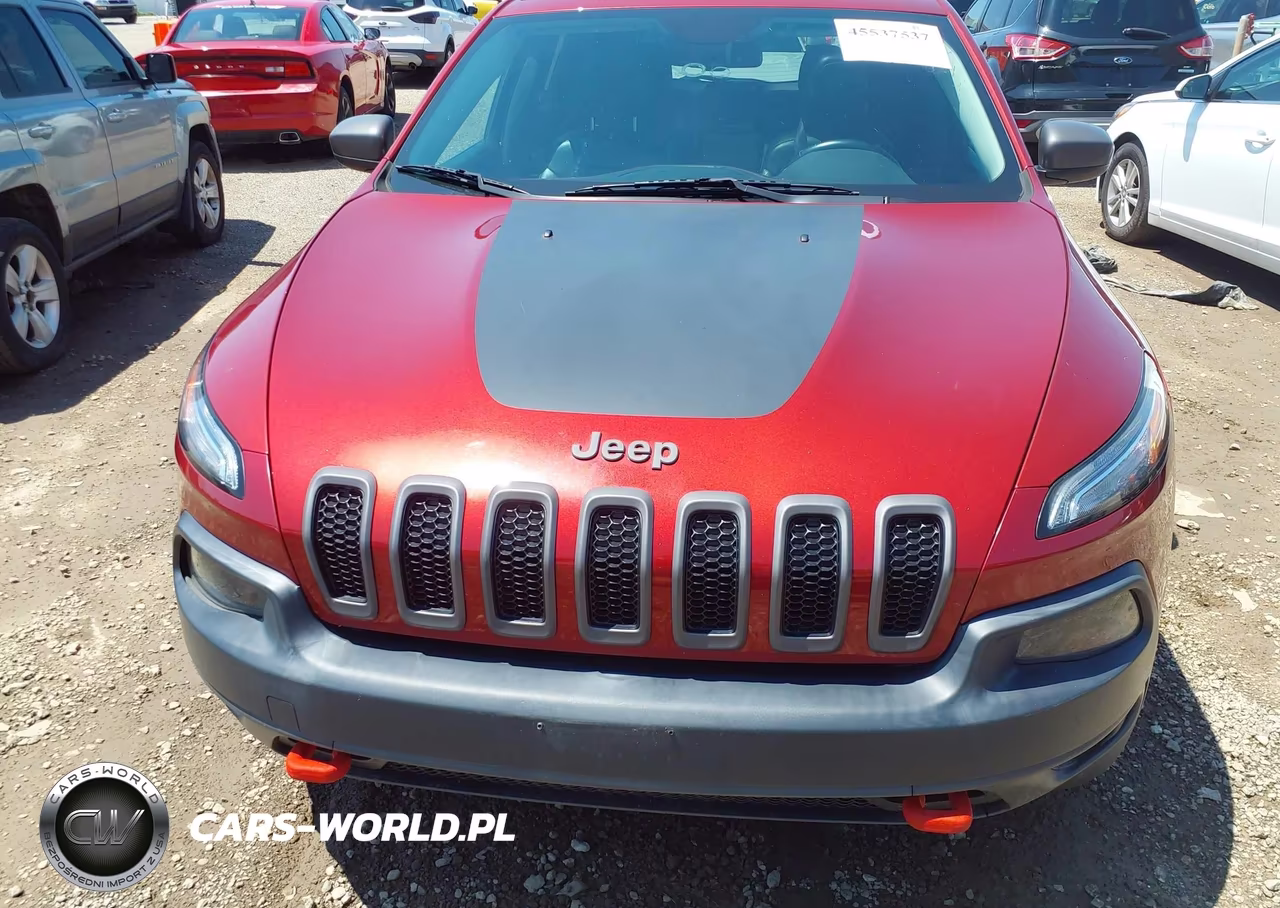 2015 Jeep Cherokee Trailhawk VIN:1C4PJMBS4FW738388 - 12