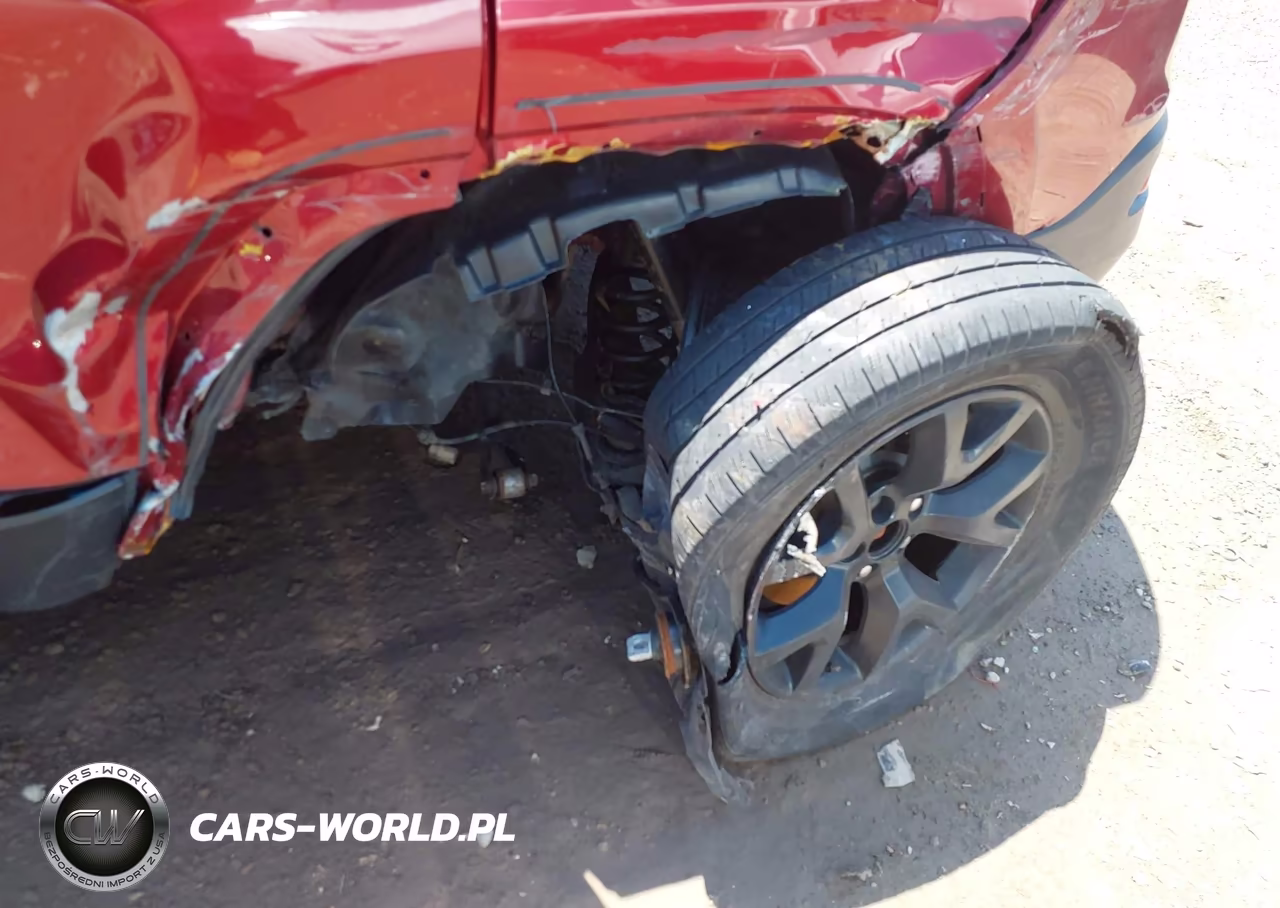 2015 Jeep Cherokee Trailhawk VIN:1C4PJMBS4FW738388 - 6