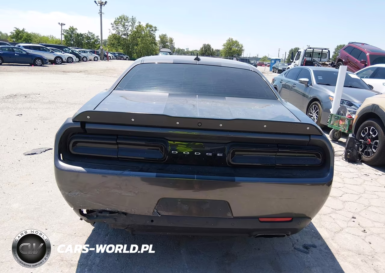 2016 Dodge Challenger R-T Scat Pack VIN:2C3CDZFJ2GH101606 - 16