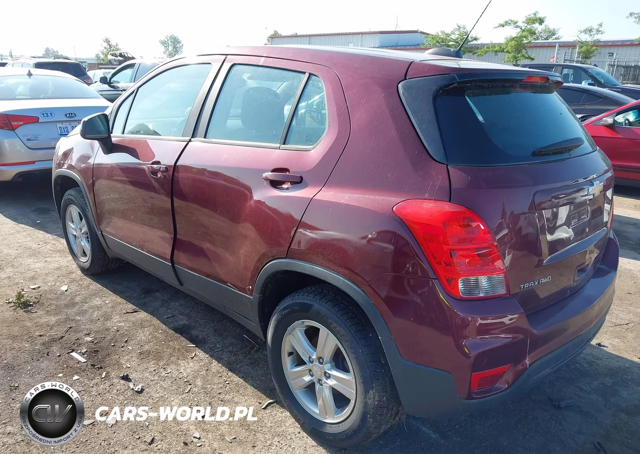 CHEVROLET TRAX LS VIN:3GNCJNSB5HL173136 - 3