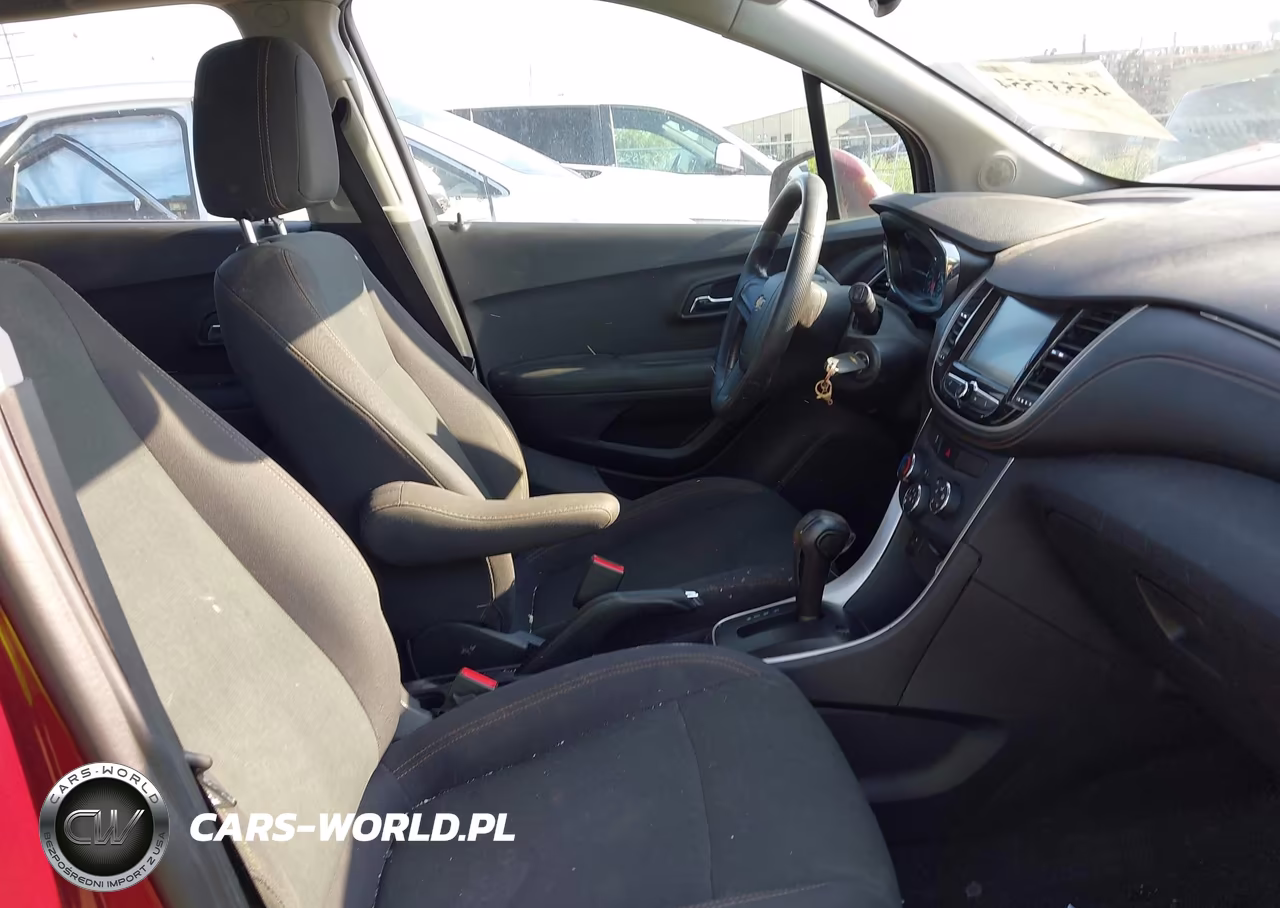 CHEVROLET TRAX LS VIN:3GNCJNSB5HL173136 - 5